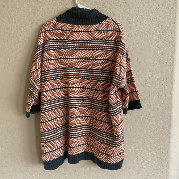 Evereve - Element Brand Sweater/Poncho - Picture 4 of 4